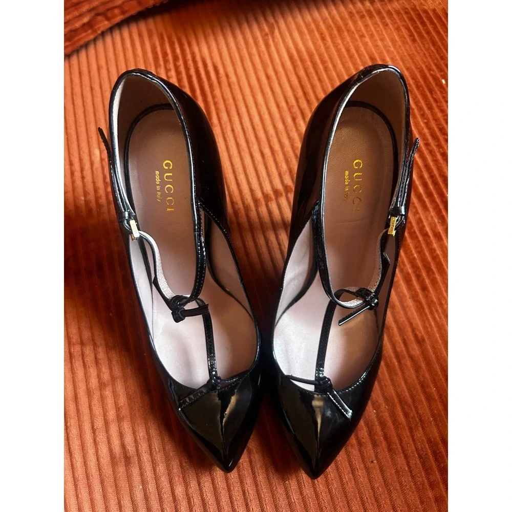 Gucci T-Strap Pumps Women's Size 37.5 Black Patent Leather Heel - Picture 2 of 13